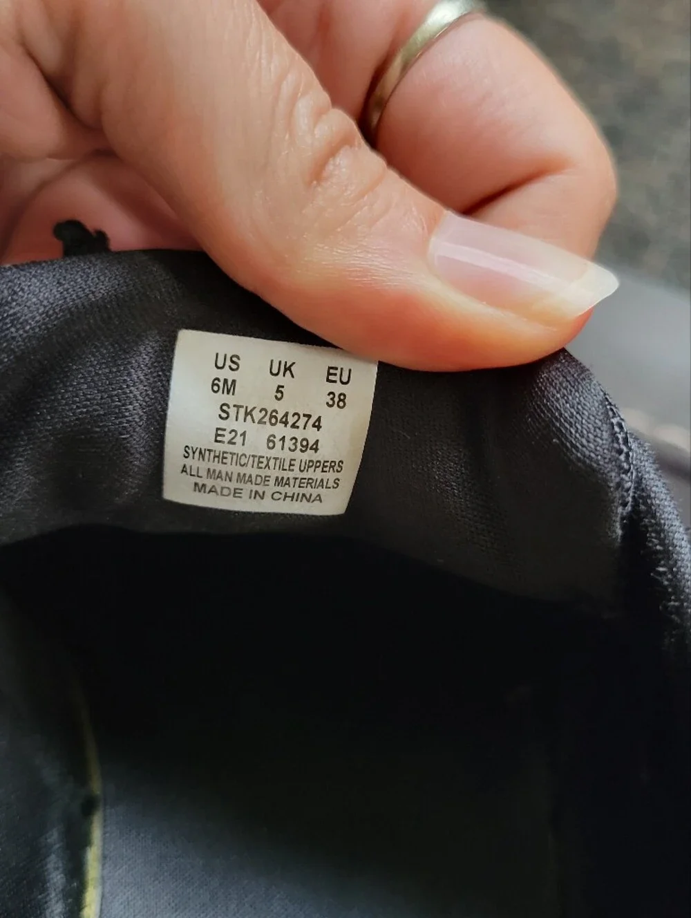 🛑Sperry Men's Black Boat Shoes with Lace-Up Detail